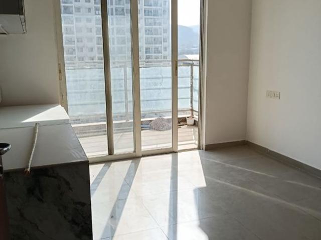 Rental | 3 BHK + Extra Room 170 Sq.Ft. Apartment in Kolte Patil Life Republic