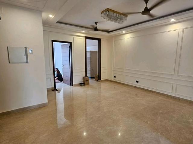 Rental | 3 BHK + Extra Room 1728 Sq.Ft. Apartment in CS Roseate 63