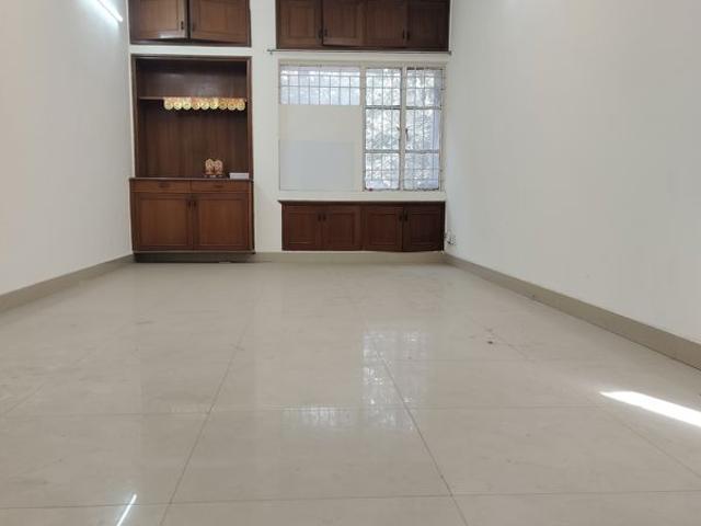 Rental | 3 BHK + Extra Room 1800 Sq.Ft. Apartment in Vasant Kunj
