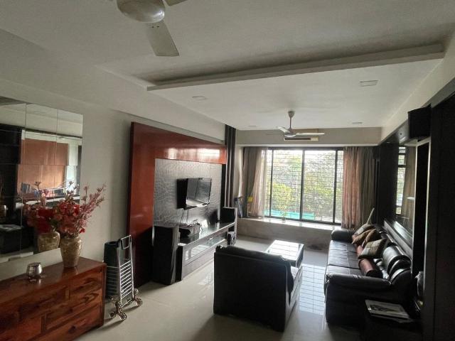 Rental | 3 BHK + Extra Room 1800 Sq.Ft. Apartment in CBD Belapur Sector 15