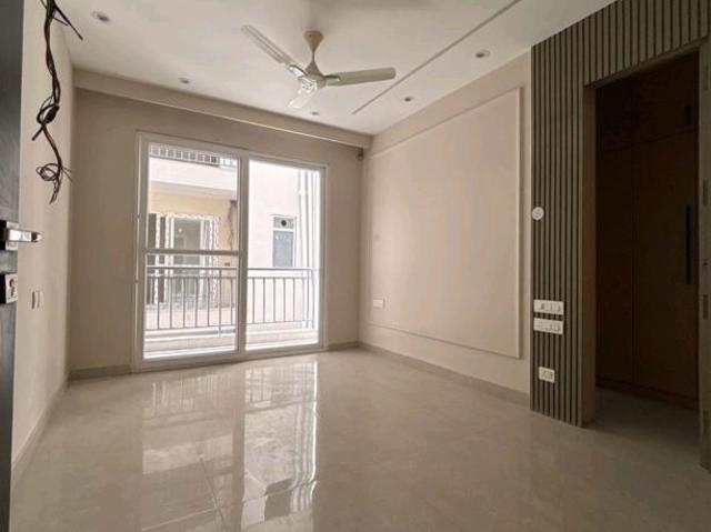 Rental | 3 BHK + Extra Room 1850 Sq.Ft. Apartment in CS Roseate 63
