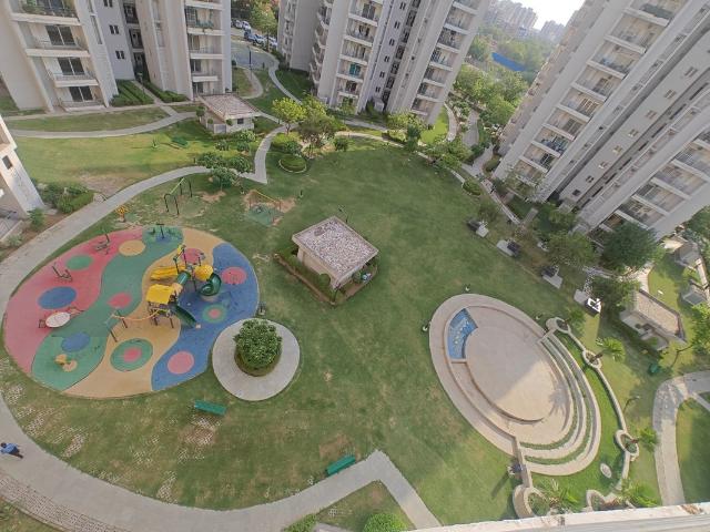 Rental | 3 BHK + Extra Room 1985 Sq.Ft. Apartment in Spaze Privy AT4