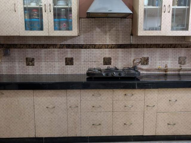 Rental | 3 BHK + Extra Room 217 Sq.Yd. Independent House in Defence Colony