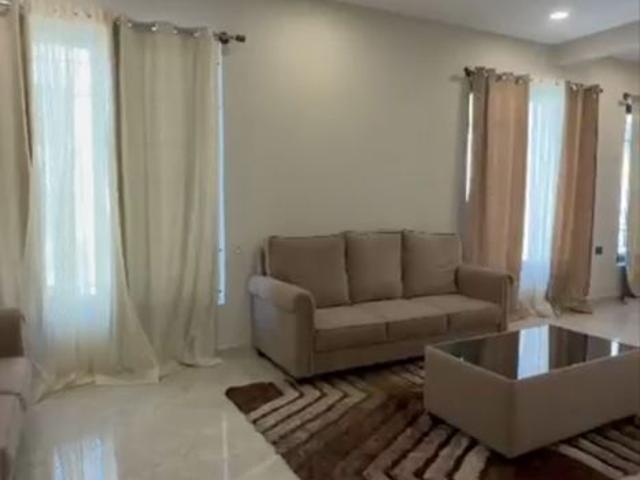 Rental | 3 BHK + Extra Room 2253 Sq.Ft. Apartment in Queens Road