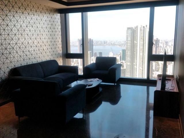 Rental | 3 BHK + Servant Room,Extra Room 1340 Sq.Ft. Apartment in Lodha Trump Tower
