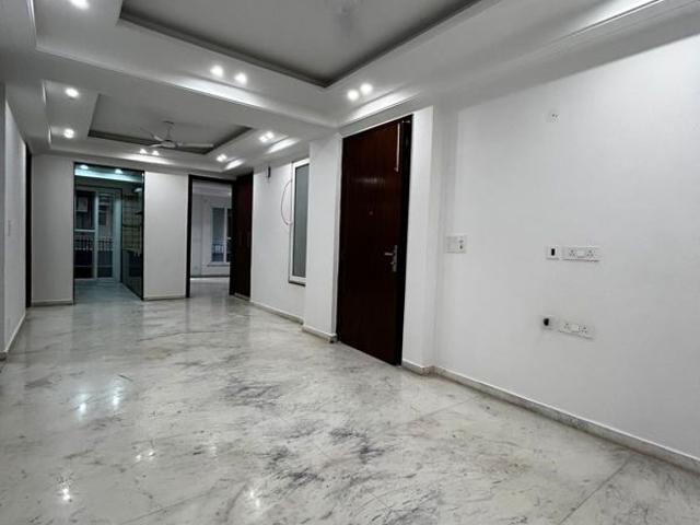 Rental | 3 BHK + Servant Room,Extra Room 1300 Sq.Ft. Apartment in Chattarpur