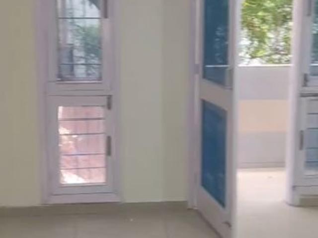 Rental | 3 BHK + Servant Room,Store Room 2000 Sq.Ft. Independent House in Sector 20