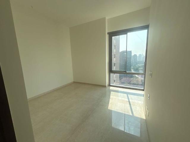Rental | 3 BHK + Servant Room,Study Room 1180 Sq.Ft. Apartment in Piramal Mahalaxmi