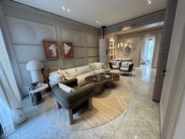 Rental | 3 BHK + Servant Room,Study Room 1650 Sq.Ft. Apartment in Ireo Uptown