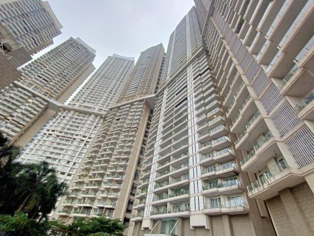 Rental | 3 BHK + Servant Room,Study Room 1670 Sq.Ft. Apartment in Parel