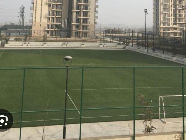 Rental | 3 BHK + Servant Room,Study Room 1942 Sq.Ft. Apartment in Conscient Heritage Max