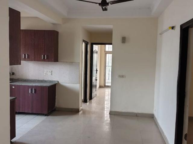 Rental | 3 BHK + Servant Room,Study Room 2280 Sq.Ft. Apartment in Gaur Sportswood