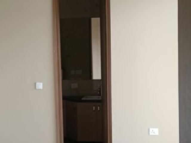 Rental | 3 BHK + Servant Room,Study Room,Extra Room 1900 Sq.Ft. Apartment in The Center Court Prime