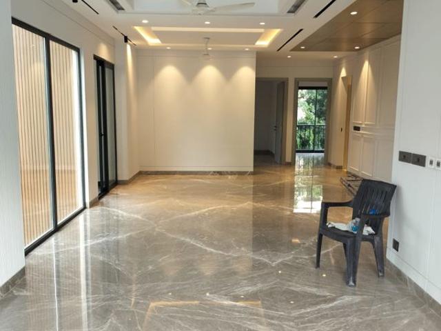 Rental | 3 BHK + Servant Room,Study Room,Extra Room 2500 Sq.Ft. Apartment in Greater Kailash II
