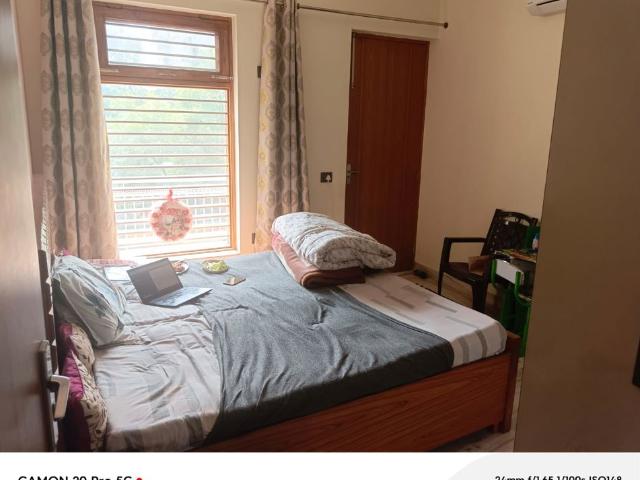 Rental | 3 BHK + Servant Room,Study Room,Extra Room,Store Room 1860 Sq.Ft. Independent House in Sector 23