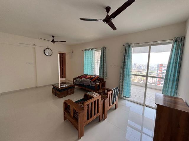 Rental | 3 BHK + Servant Room,Study Room,Extra Room,Store Room 1001 Sq.Ft. Apartment in Ishwar Parmar River Residency