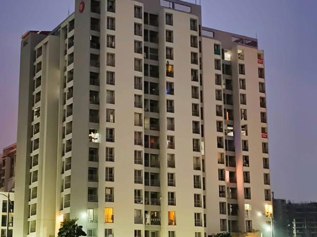 Rental | 3 BHK + Servant Room,Study Room,Extra Room,Store Room 1061 Sq.Ft. Apartment in Pristine Greens