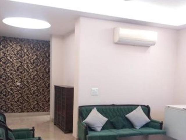Rental | 3 BHK + Servant Room 1400 Sq.Ft. Apartment in Jor Bagh