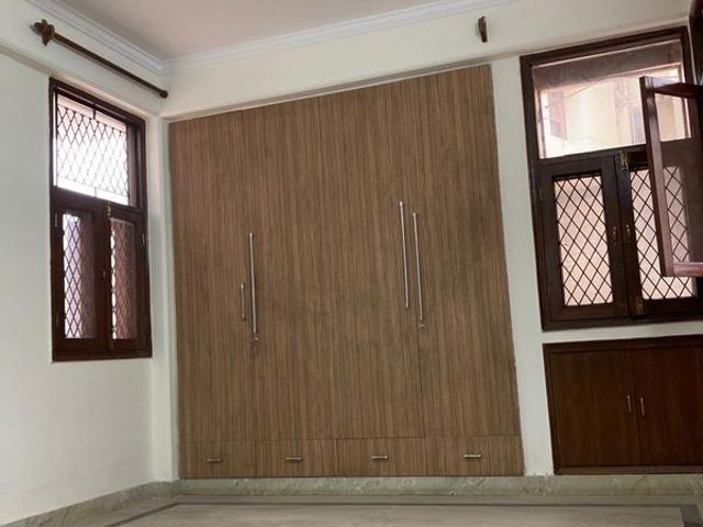Rental | 3 BHK + Servant Room 1400 Sq.Ft. Apartment in Sector 3 Dwarka