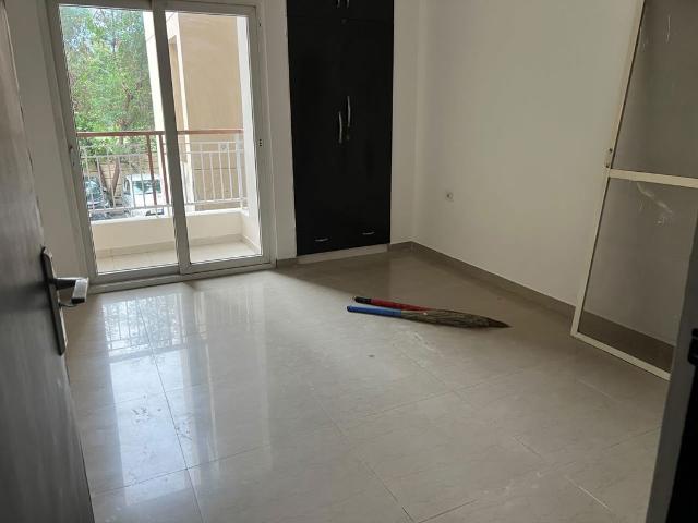 Rental | 3 BHK + Servant Room 1436 Sq.Ft. Apartment in Gulshan Vivante