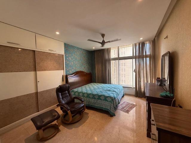 Rental | 3 BHK + Servant Room 1450 Sq.Ft. Apartment in One Hiranandani Park Barrington