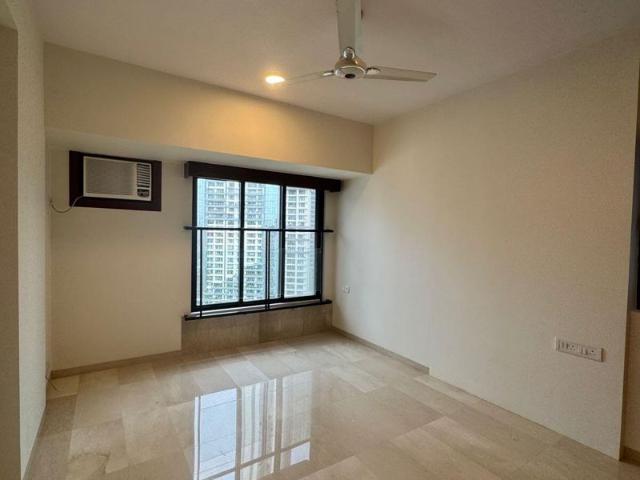 Rental | 3 BHK + Servant Room 1480 Sq.Ft. Apartment in Prabhadevi CHS