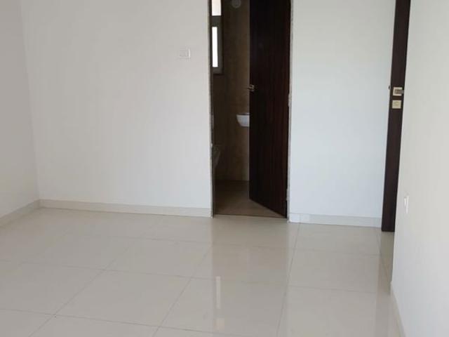 Rental | 3 BHK + Servant Room 1500 Sq.Ft. Apartment in Aloha Towers