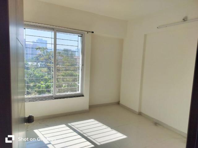 Rental | 3 BHK + Servant Room 1500 Sq.Ft. Apartment in Blue 27th Avenue