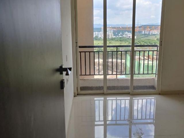 Rental | 3 BHK + Servant Room 1500 Sq.Ft. Apartment in Puranik Abitante