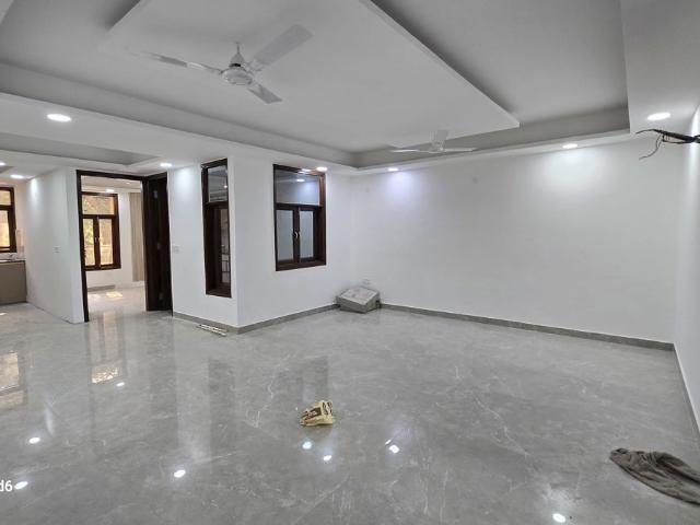Rental | 3 BHK + Servant Room 1500 Sq.Ft. Apartment in Palm Residency Chhatarpur