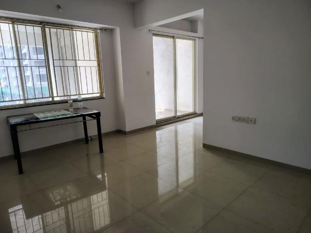 Rental | 3 BHK + Servant Room 1500 Sq.Ft. Apartment in Rucha Vantage