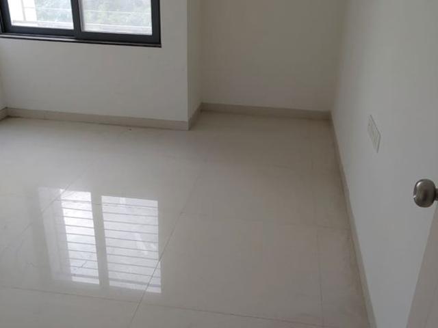 Rental | 3 BHK + Servant Room 1500 Sq.Ft. Apartment in Rohan Madhuban
