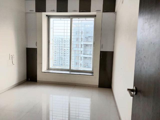 Rental | 3 BHK + Servant Room 1500 Sq.Ft. Apartment in Rohan Leher II