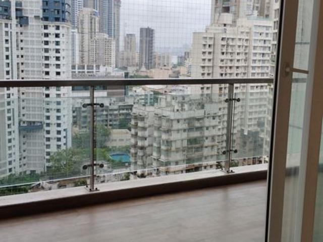 Rental | 3 BHK + Servant Room 1500 Sq.Ft. Apartment in Sumer Trinity Towers