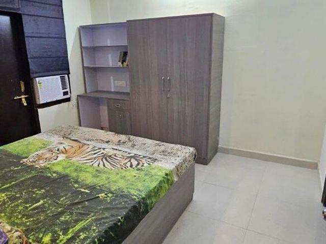 Rental | 3 BHK + Servant Room 1500 Sq.Ft. Apartment in Sun Apartments Vikas Nagar