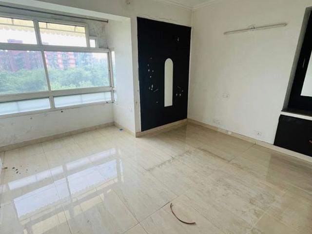 Rental | 3 BHK + Servant Room 1500 Sq.Ft. Apartment in Sector 10 Dwarka