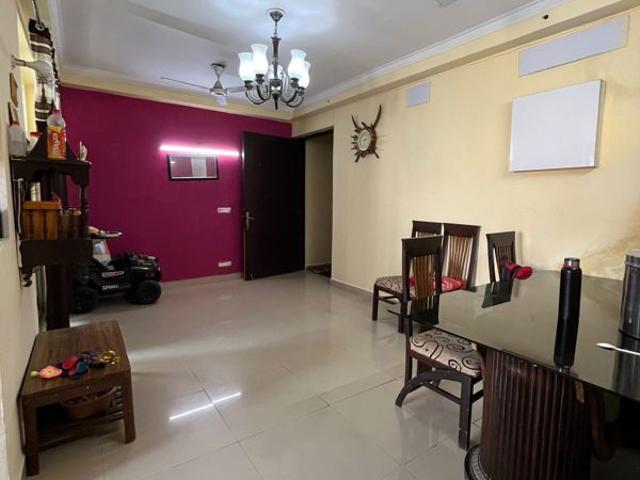 Rental | 3 BHK + Servant Room 1545 Sq.Ft. Apartment in Amrapali Silicon City