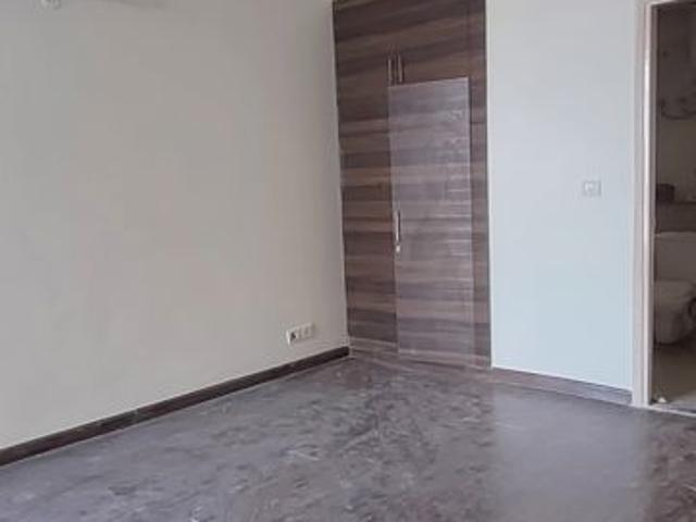 Rental | 3 BHK + Servant Room 1546 Sq.Ft. Apartment in RPS Savana