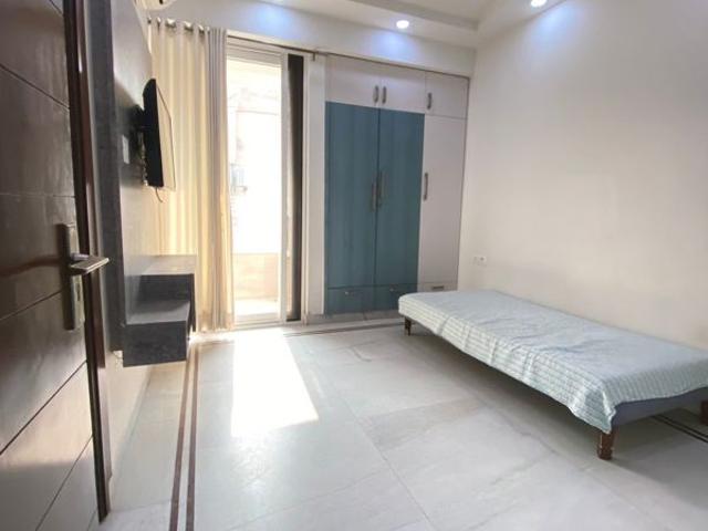 Rental | 3 BHK + Servant Room 1550 Sq.Ft. Apartment in Dwarka