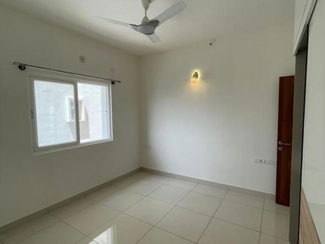 Rental | 3 BHK + Servant Room 1557 Sq.Ft. Apartment in Benson Town
