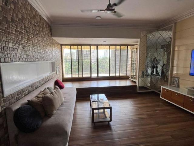Rental | 3 BHK + Servant Room 1560 Sq.Ft. Apartment in Raheja Empress
