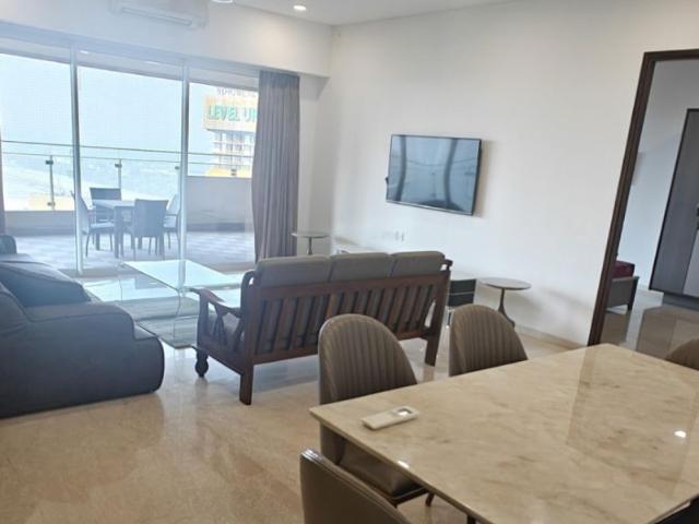 Rental | 3 BHK + Servant Room 1580 Sq.Ft. Apartment in Lokhandwala Minerva Mahalaxmi