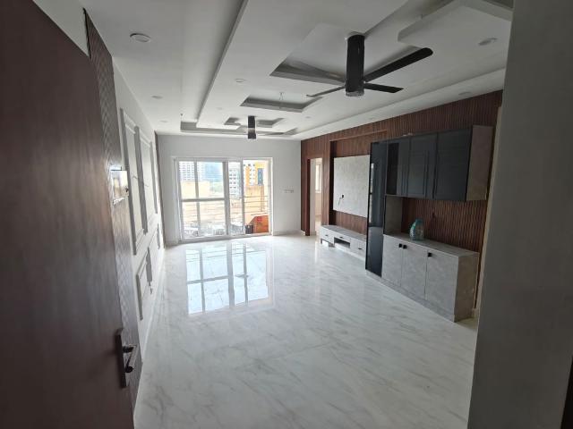 Rental | 3 BHK + Servant Room 1580 Sq.Ft. Apartment in Paras Tierea