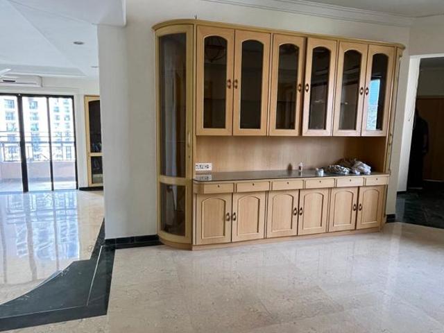 Rental | 3 BHK + Servant Room 1600 Sq.Ft. Apartment in Hiranandani Sovereign