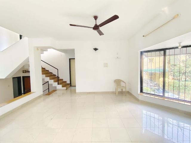 Rental | 3 BHK + Servant Room 1600 Sq.Ft. Independent House in Kapil Malhar Apartment