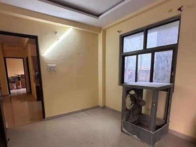 Rental | 3 BHK + Servant Room 1700 Sq.Ft. Apartment in Gomti Nagar