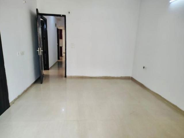 Rental | 3 BHK + Servant Room 1765 Sq.Ft. Apartment in Gaurs Green Vista