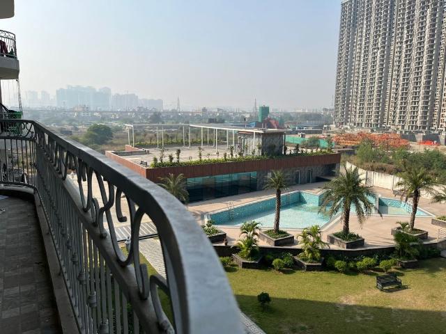 Rental | 3 BHK + Servant Room 1770 Sq.Ft. Apartment in Urbtech Hilston