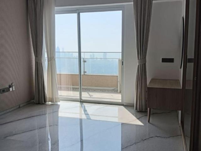 Rental | 3 BHK + Servant Room 1780 Sq.Ft. Apartment in Lokhandwala Minerva Mahalaxmi