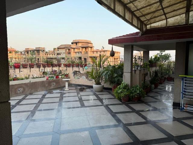 Rental | 3 BHK + Servant Room 1827 Sq.Ft. Apartment in ABA Cleo Gold
